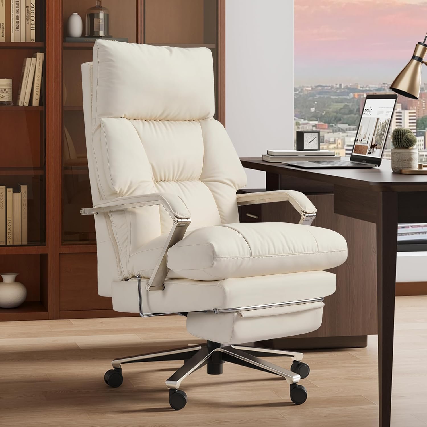 Office Chair with Footrest